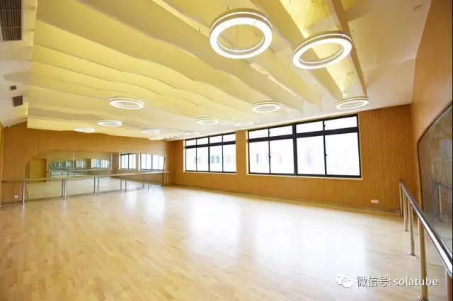 呵護學生視力健康的導光管日光照明系統